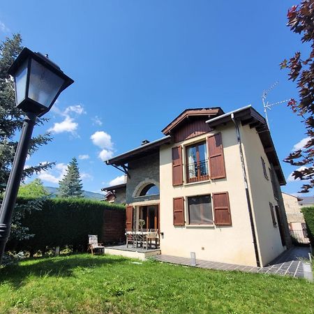 Apartamento Le Nid Du Bouvreuil Angoustrine Exterior foto